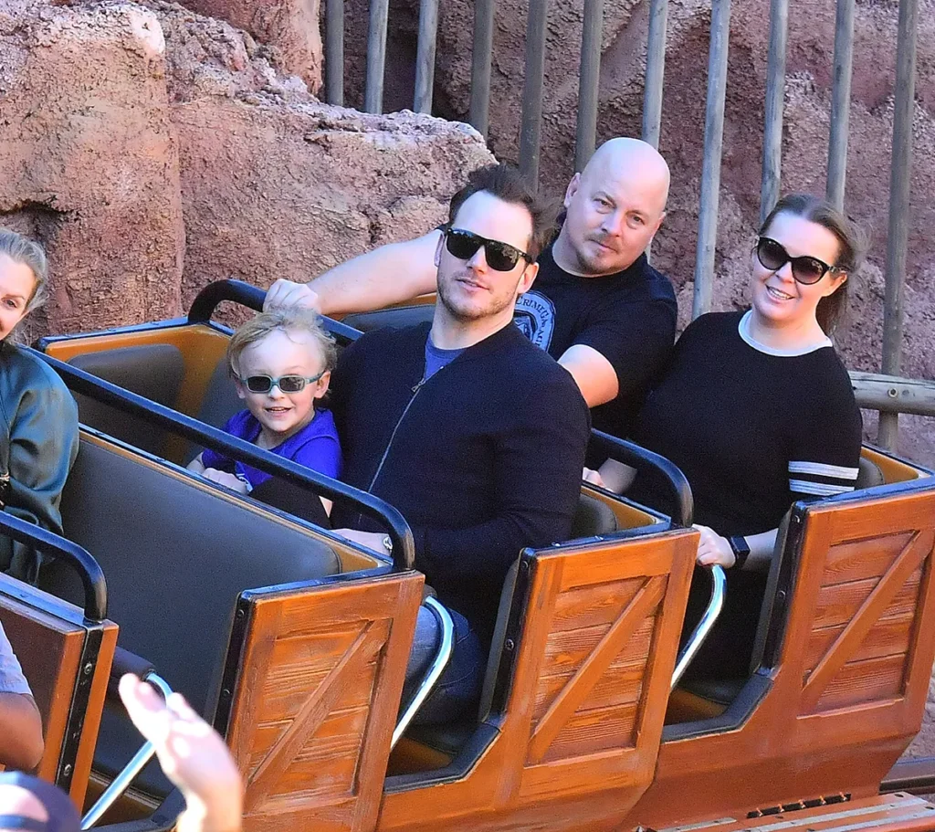 Chris Pratt's Family Vacation: Adorable Photos